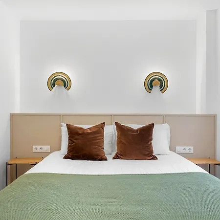 דירה Stylish With Stunning Views & Parking